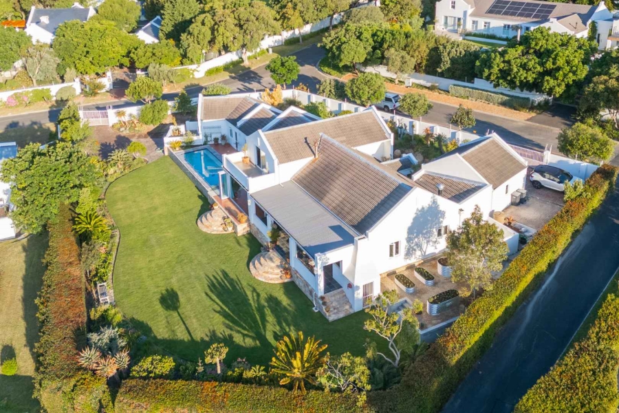 4 Bedroom Property for Sale in Oakhurst Estate Western Cape